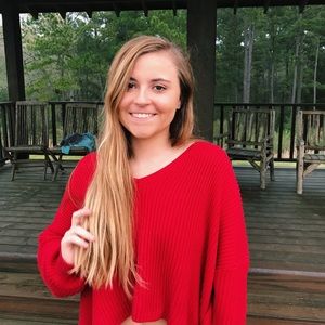 Meet your Posher, Ashley